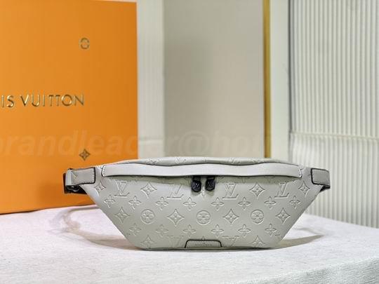 LV Handbags 525